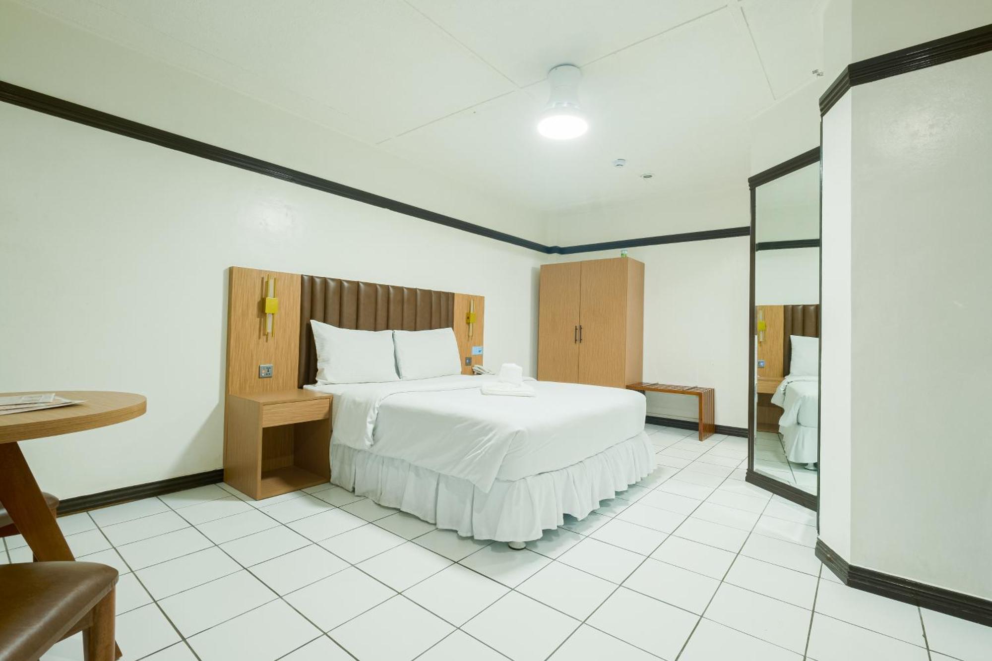 Orchid Inn Angeles Quarto foto